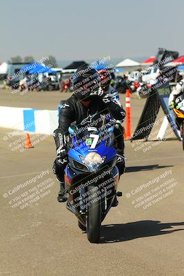 media/Sep-20-2025-TrackDaz (Sat) [[27f0cde673]]/Around the Pits/